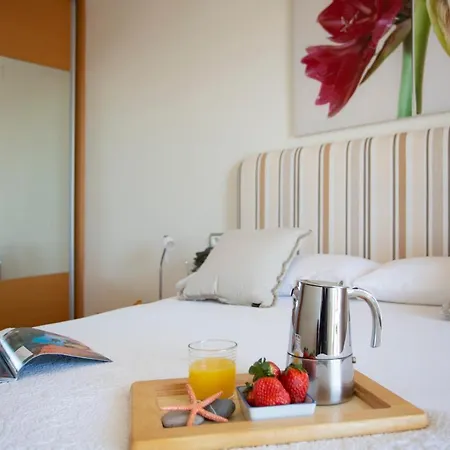Singularstays Cullera Iii Apartment *